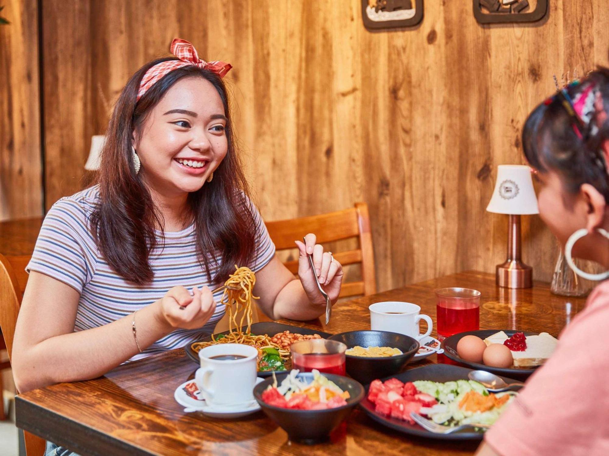 Ibis Budget Singapore Selegie Esterno foto